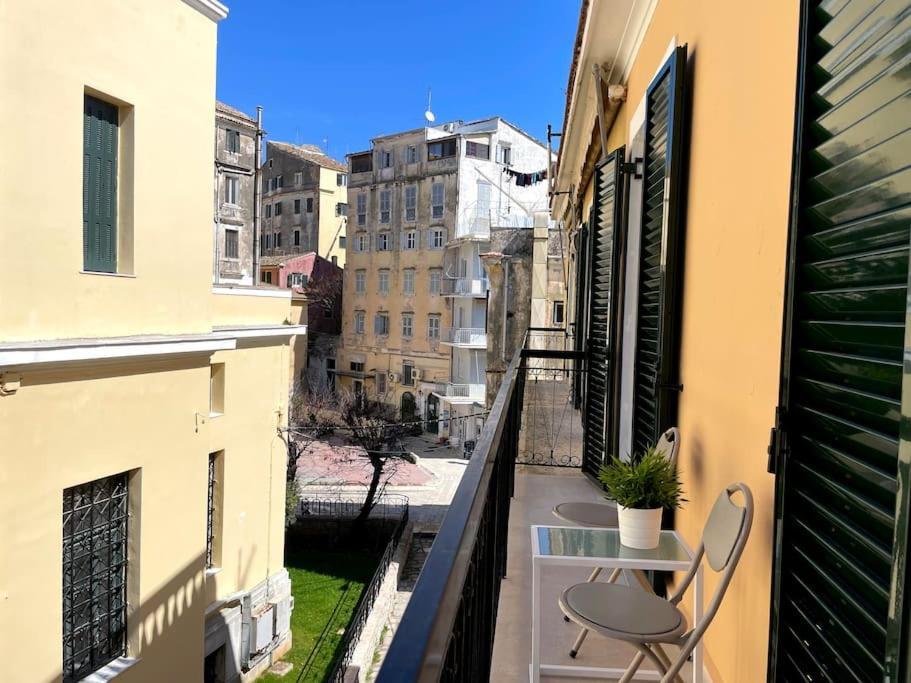 Old Courthouse Apartment Corfu  Buitenkant foto